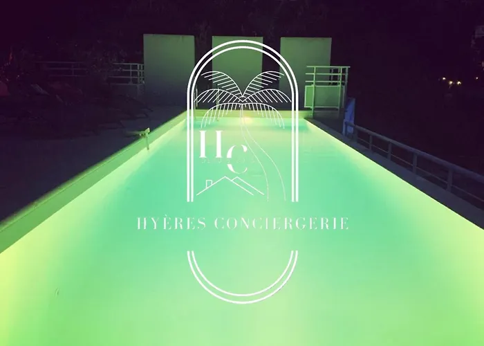 Villa Mont Des Oiseaux Piscine Chauffee Clim Vue By Hc Hyères