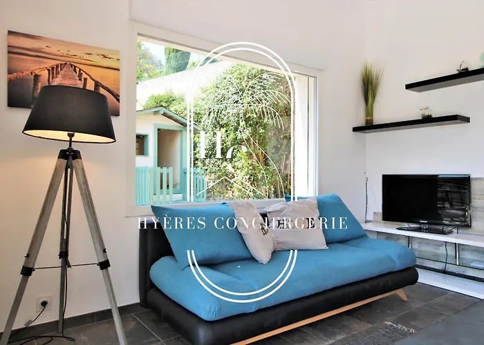 Villa Mont Des Oiseaux Piscine Chauffée Clim Vue By Hc Hyères