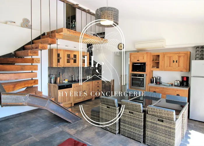 Mont Des Oiseaux Piscine Chauffée Clim Vue By Hc Villa Hyères